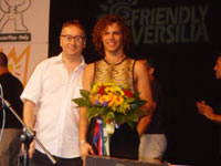 MR FRIENDLY VERSILIA È DIVERSO - mrfriendly2002 3p - Gay.it Archivio