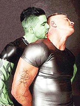 MITI METROPOLITANI DEL SESSO - mythos02 - Gay.it Archivio