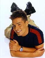 STEPHEN GATELY: BELLO, GAY E OUT! - p eloy04 - Gay.it Archivio