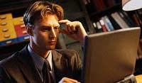 IN FORMA AL LAVORO - pensante pc - Gay.it Archivio