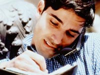 NO AI CELLULARI MODERNI - phone bank 1 - Gay.it Archivio