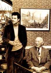 A PITTI SFILANO LE STAR - pitti 2000 foto2 - Gay.it Archivio