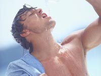 Partecipazioni record ai Gay Games 2002 - ragazzomare - Gay.it Archivio