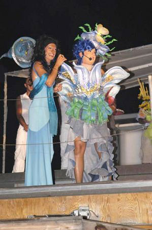 IL VERSILIA MARDI GRAS FA STORIA - regina markesa2005 - Gay.it Archivio