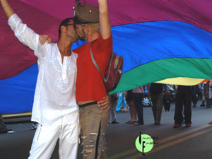 IL ROMA PRIDE SUPERA LE DIVISIONI - rmpride10 1 - Gay.it Archivio