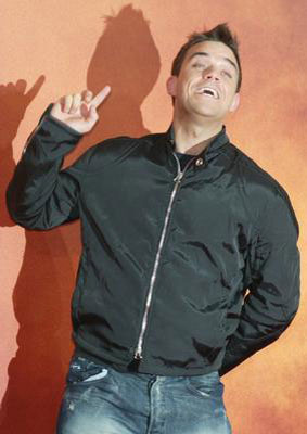 IL RITORNO DI ROBBIE - robbie gh02 - Gay.it Archivio