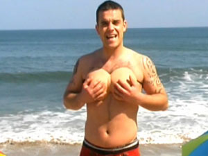 ROBBIE, NON FARE L'ETERO! - robbie williams10 1 - Gay.it Archivio
