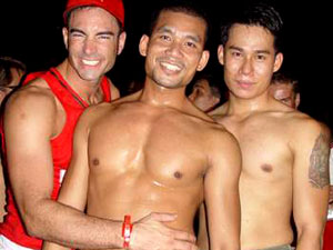 Natale: Singapore, proibita festa gay - singapore04 1 - Gay.it Archivio