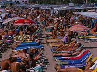 DIVERTIRSI A SITGES - sitges1 - Gay.it Archivio