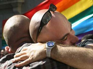 GB: i gay sono il sei per cento della popolazione - spagna matrimonio01 - Gay.it Archivio