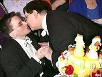 JA, LO VOGLIO! - sposi germania 2 - Gay.it Archivio