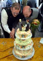 JA, LO VOGLIO! - sposi germania01 - Gay.it Archivio