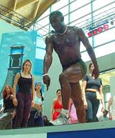 RIMINI 2001: NON SOLO FITNESS - step2 big - Gay.it Archivio