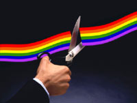 POLEMICHE E SOLIDARIETA' - taglio pride - Gay.it Archivio