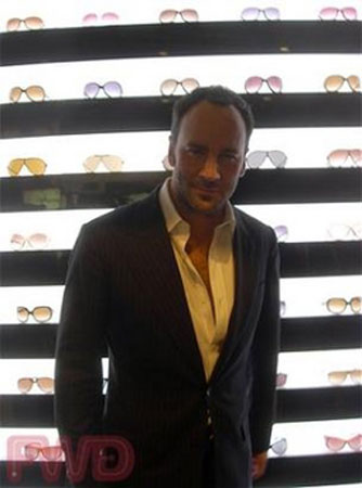 TOM FORD RILANCIA DAGLI OCCHIALI - tomford eye01 - Gay.it Archivio