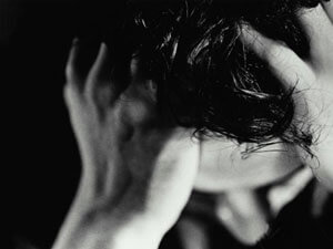 Milano: le solitudini di Orfunny in teatro - triste solo - Gay.it Archivio