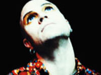 Milano: Grillini presenta "Omofobia" - triste02 2 - Gay.it Archivio