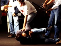 USA: boss mafioso ucciso perché gay - violenza03 2 - Gay.it Archivio