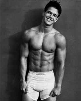 MASCHI DI HOLLYWOOD… - wahlberg20 - Gay.it Archivio