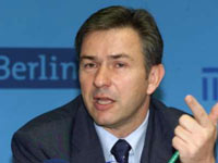 L'EUROPRIDE TROVA LO SLOGAN - wowereit ott2 1 - Gay.it Archivio