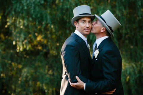 Il matrimonio egualitario fa bene all'economia: ecco perché - 10 matrimoni fighi BS 1 - Gay.it Archivio