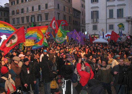 PACS: SABATO PROTESTA ALL'UNIONE - 140106tuttiinpacs006 2 - Gay.it Archivio