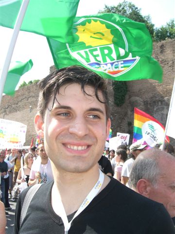 Il Mario Mieli contro il Sindaco Gianni Alemanno - AndreaMaccaronemariomieli - Gay.it Archivio