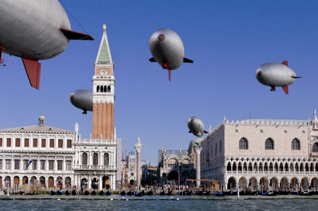 Una sbirciata al domani - Biennartven8 - Gay.it Archivio