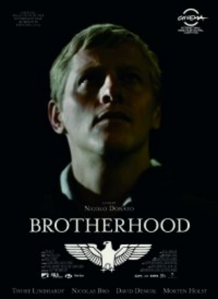 Brotherhood farà scandalo: l’amore gay diventa razzista - Brotherhoodlocandina - Gay.it Archivio