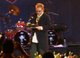 Elton John è ancora un Rocket Man - EltonJohnLuccaF3 - Gay.it Archivio