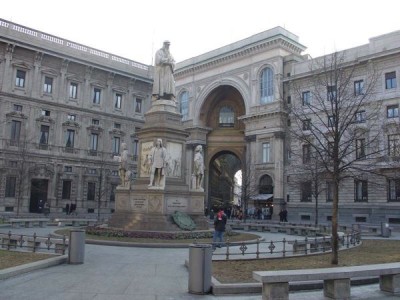 Chi ha paura di un bacio? - F1baciopdmarino - Gay.it Archivio