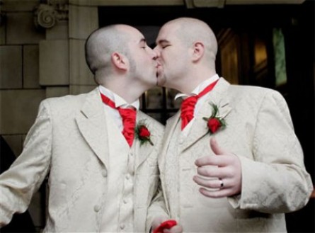 Matrimoni gay in città? - F1matrimoni - Gay.it Archivio