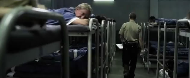 K-11, pulp carcerario prigioniero delle regole di genere - F2k11 - Gay.it Archivio