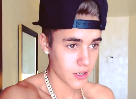 Il pessimo debutto video di Justin Bieber su Instagram - JustinBieberFumatoBASE - Gay.it Archivio