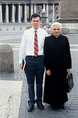 Prete abusò di 200 bambini sordi. NYT: "Ratzinger lo coprì" - LawrenceMurphyF5 - Gay.it Archivio