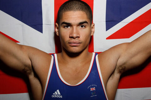 Luis Smith, il ginnasta olimpico che "sfida" Tom Daley [FOTO] - Louis Smith BS 1 - Gay.it Archivio