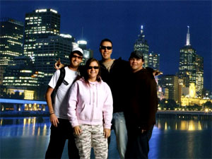 Australia: pride a Melbourne, 40 mila in corteo - Melbourne Skyline - Gay.it Archivio