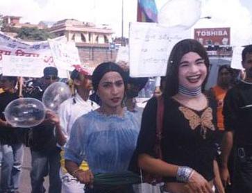 Il Nepal sceglie un'italiana come consulente sulle nozze gay - Trans Nepal - Gay.it Archivio