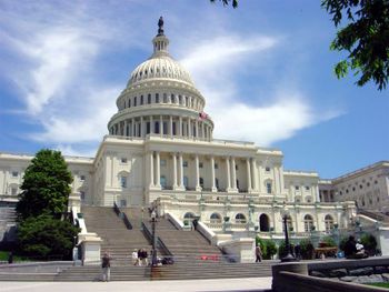 Stati Uniti: lo scandalo Foley? Diamo la colpa ai gay - US Capitol Hill - Gay.it Archivio