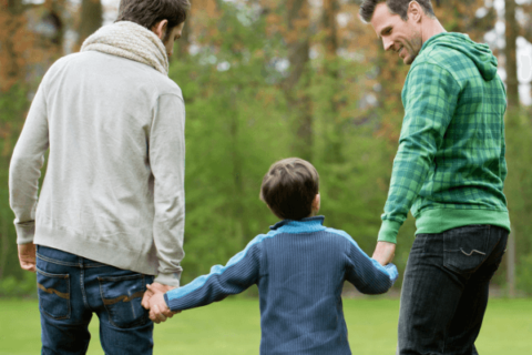 Austria: le coppie gay e lesbiche potranno adottare figli - adozioni gay 2 - Gay.it Archivio