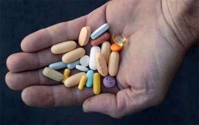 AIDS: ISS, In Italia 1 sieropositivo su 4 non sa di esserlo - aidsquattroF2 - Gay.it Archivio