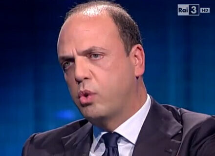 Alfano a "Che Tempo che Fa": no a unioni civili se aprono a nozze gay - alfano fazio 1 - Gay.it Archivio