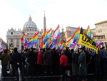 Arcigay ai cattolici e ai vescovi: "Dialogate con noi" - arcigay religioniF1 - Gay.it Archivio