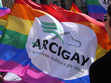 Perizia psichiatrica per Svastichella - arcigayconsiglioBASE - Gay.it Archivio