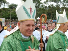 L'arcivescovo si scusa ma mette insieme gay e pedofilia - arcivescovo brasile 1 - Gay.it Archivio