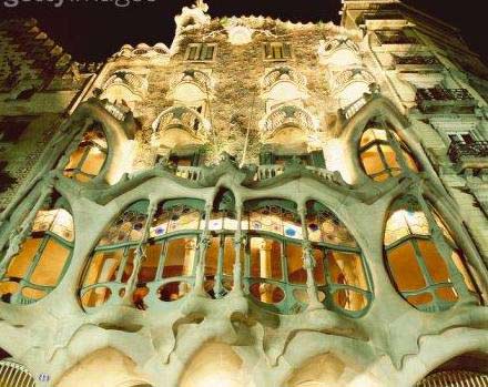 APPUNTI DI VIAGGIO NELLA CAPITALE CATALANA - barcellona2F2 - Gay.it Archivio