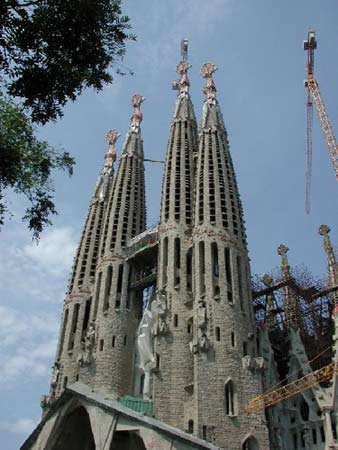 LA RAMBLAS, GAYXAMPLE E GAUDI': ECCO BARCELLONA - barcellonaF2 - Gay.it Archivio