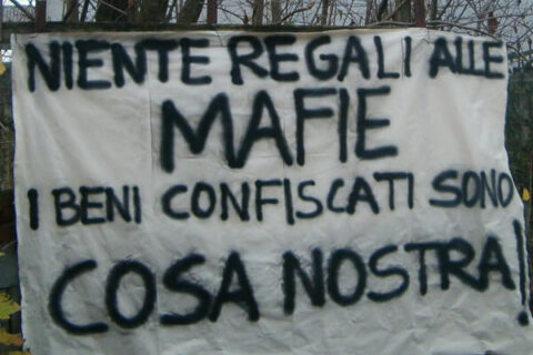 Messina: il comune affida ad Arcigay due stabili confiscati alla mafia - beni confiscati rcigay 1 - Gay.it Archivio