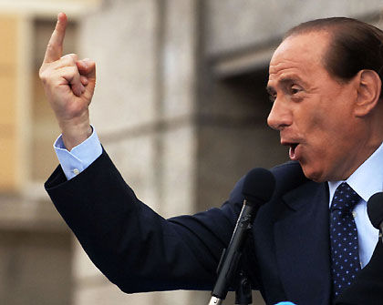 Berlusconi benedice Pascale e Feltri, ma nel suo partito... - berlusconiditomedio - Gay.it Archivio