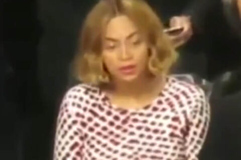 Dondola, sguardo smarrito: che succede a Beyoncé? - beyonce sfatta - Gay.it Archivio